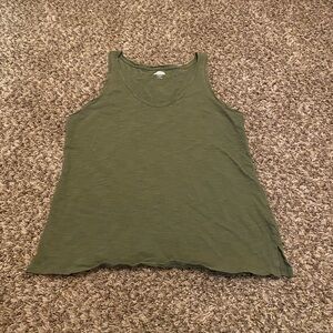 4 items for $10❄️ Old Navy Vintage Style Tank Top